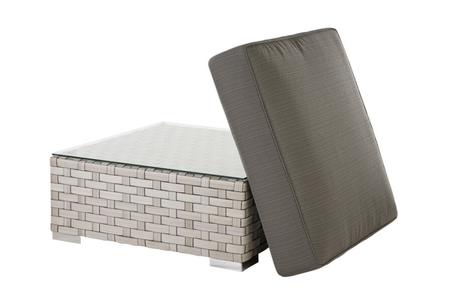 Toulouse Lounge, Tisch/Ottomane, Geflecht - White Shell inkl. Kissen und Glasplatte