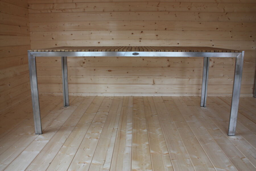 Tisch PAVIA BHW-T5