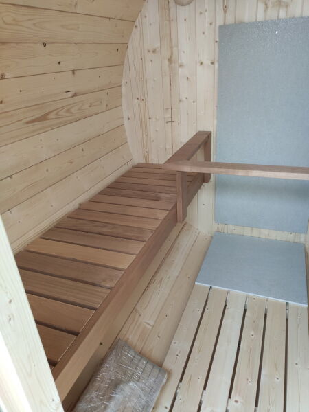 Saunafass Modell 205x300 cm mit 57cm Terrasse inkl. Dachschindeln schwarz, Saunafass Bausatz