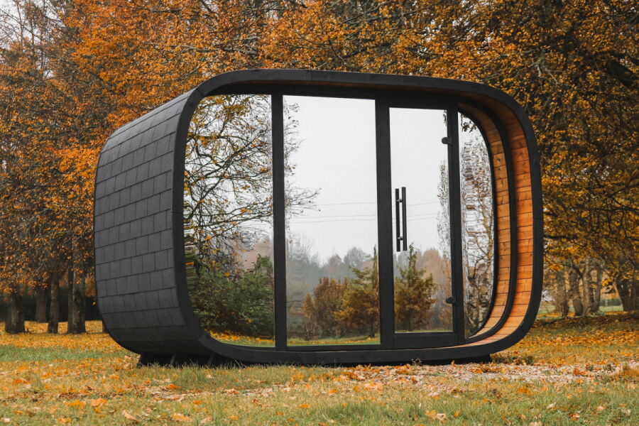 Leil® Saunasell Saunafass ROUND CUBE DOUBLE MIRROR EXCLUSIVE 301x260 cm inkl. Dachschindeln schwarz, Bausatz, Thermo-Holz