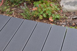 BPC Terrassendiele JAVA Kombiprofil 25x145x4000mm silver cedar/hellgrau Pro Innovation, einseitig geschliffen/einseitig gebürstet