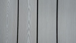 BPC Terrassendiele Natural Design, Massiv-/Vollprofildiele mit Holzstruktur 20x140x5000mm, Farbton: silver cedar (silber-grau)