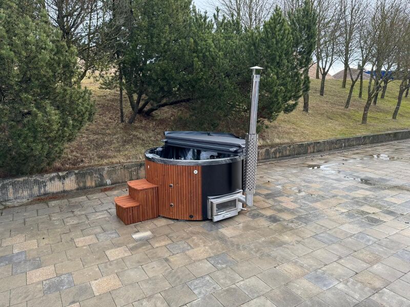 Hot Tub BORA Ø200 cm – Premium Whirlpool für 6 Personen