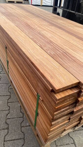 Cumaru Terrassendiele 21x140x3050 mm, Oberfläche beidseitig glatt